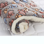 Flannel Dog Bed Mat – Soft Winter Blanket
