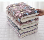 Flannel Dog Bed Mat – Soft Winter Blanket