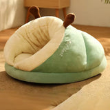 Slipper-Shaped Warm Dog Bed