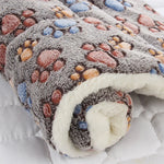 Flannel Dog Bed Mat – Soft Winter Blanket